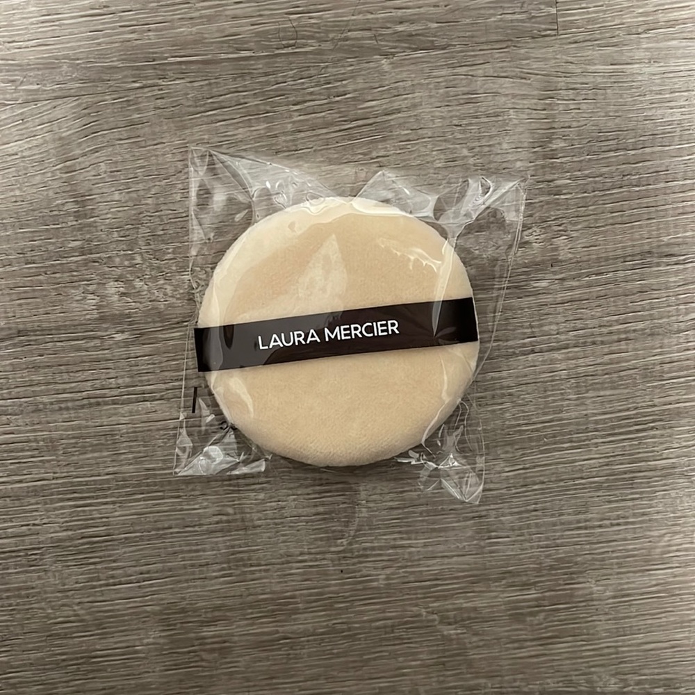 Laura Mercier Powder Pad
